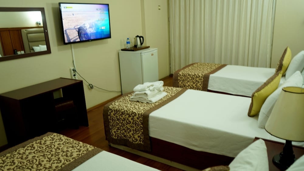 Otel Orhan 6/23
