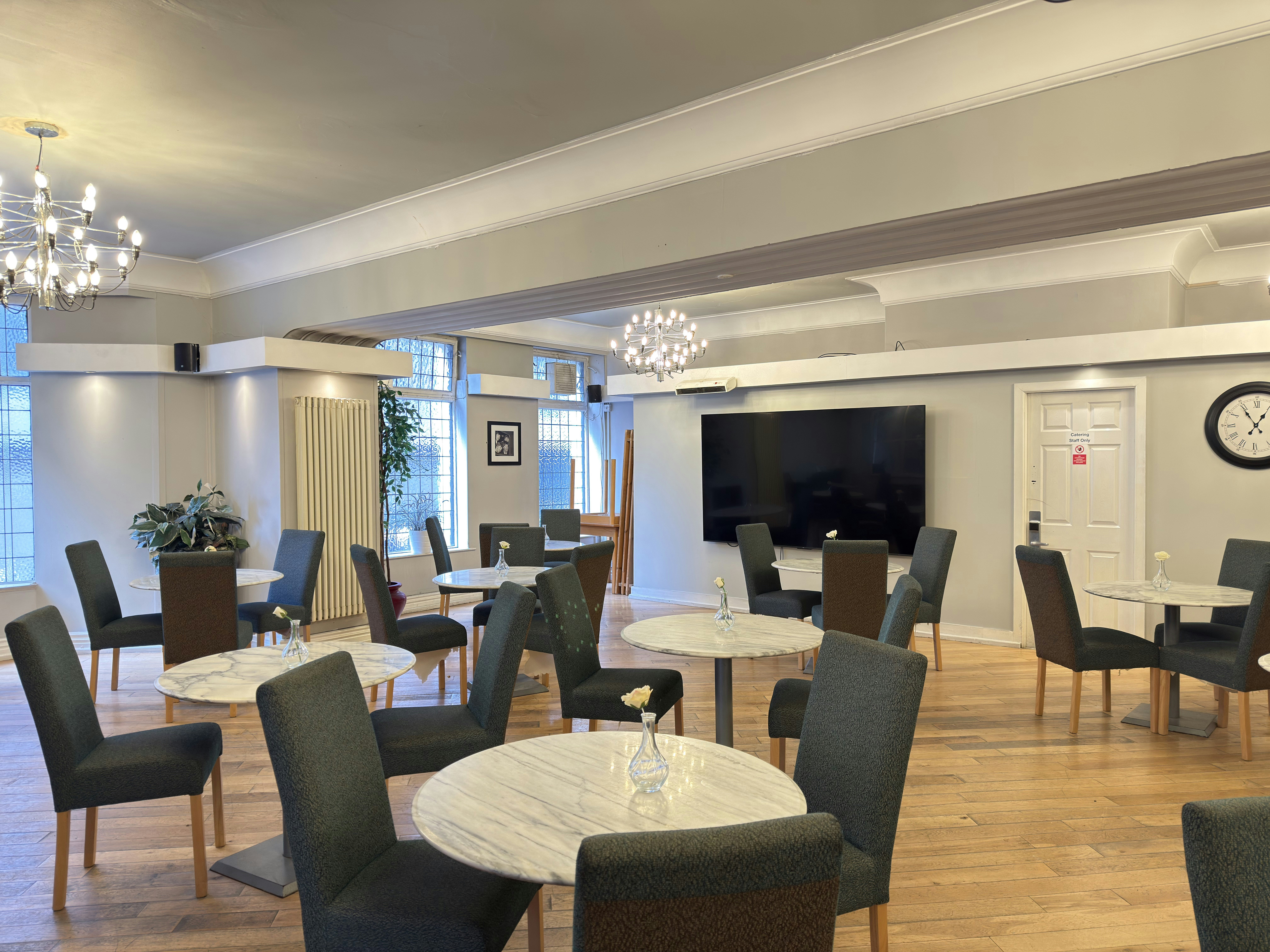 Lord Nelson Hotel 21/24