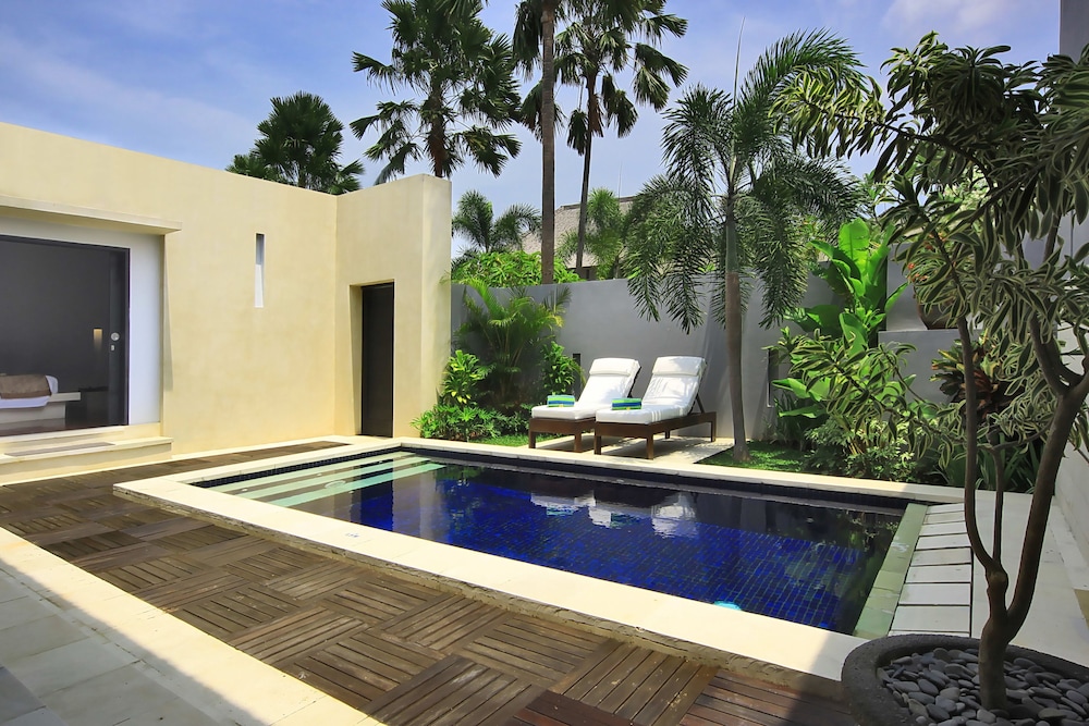 The Seminyak Suite - Private Villa 38/62