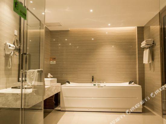 Yunshang Caohai Hotel 31/31