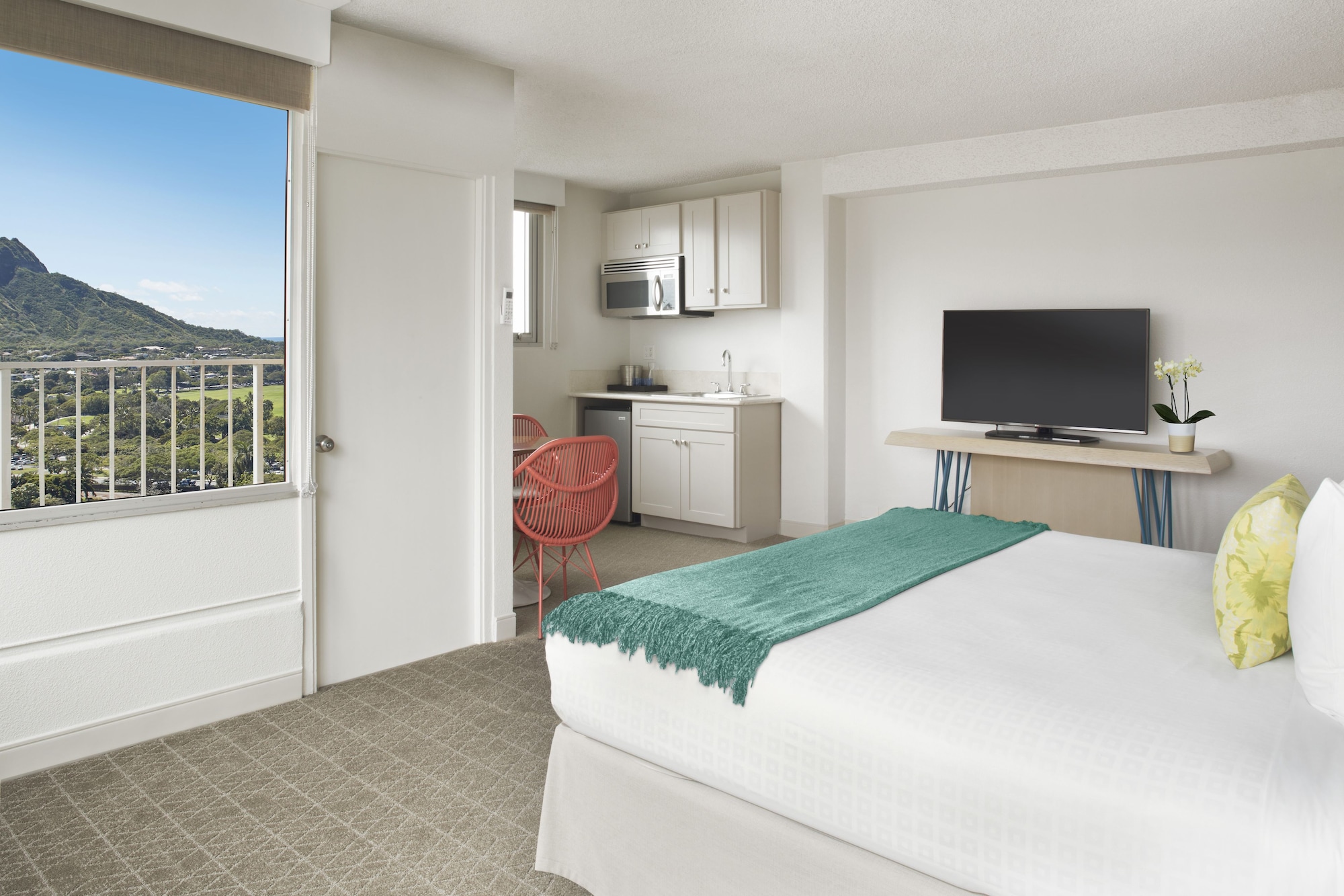 DIAMOND HEAD, JUNIOR SUITE, KING BED, WITH VIEW, BALCONY