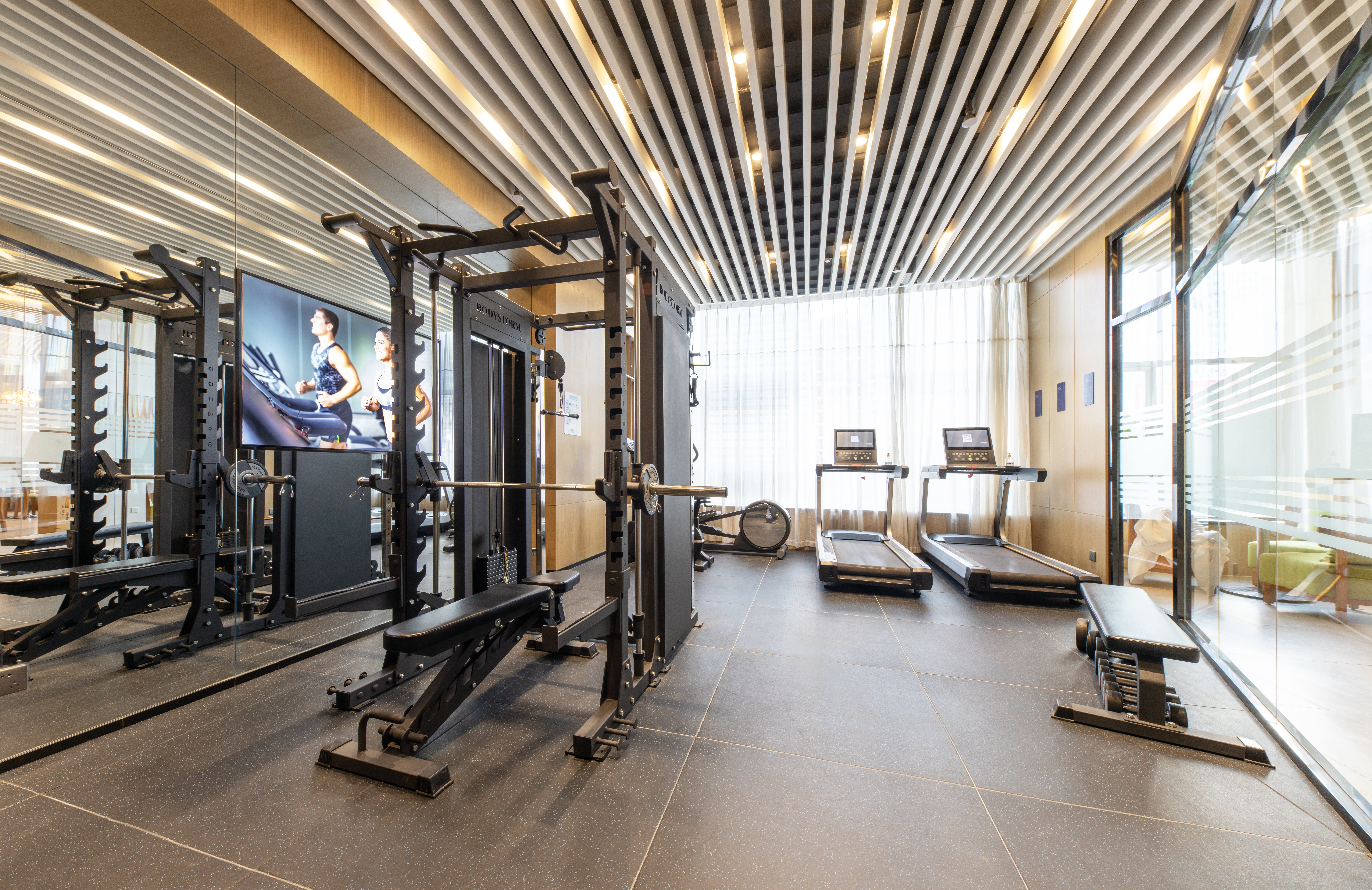 HOLIDAY INN EXPRESS JINAN HIGH-TECH ZONE 35/56