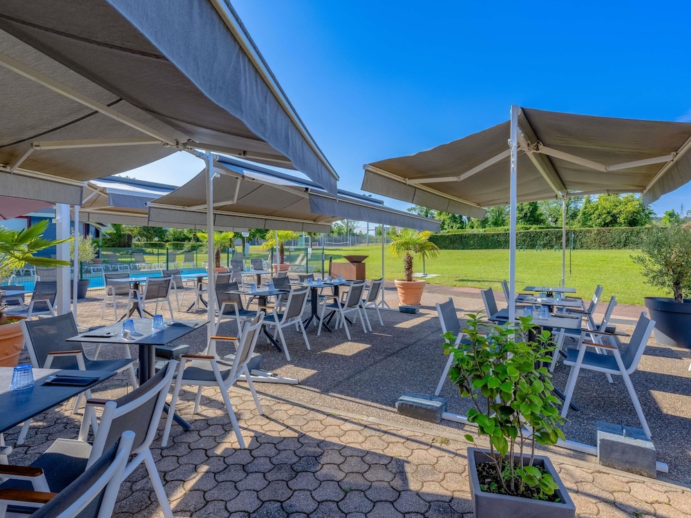 Mercure Lyon Est Villefontaine 60/64