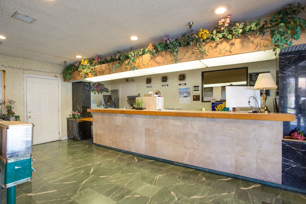 Best Whittier Inn 9/53