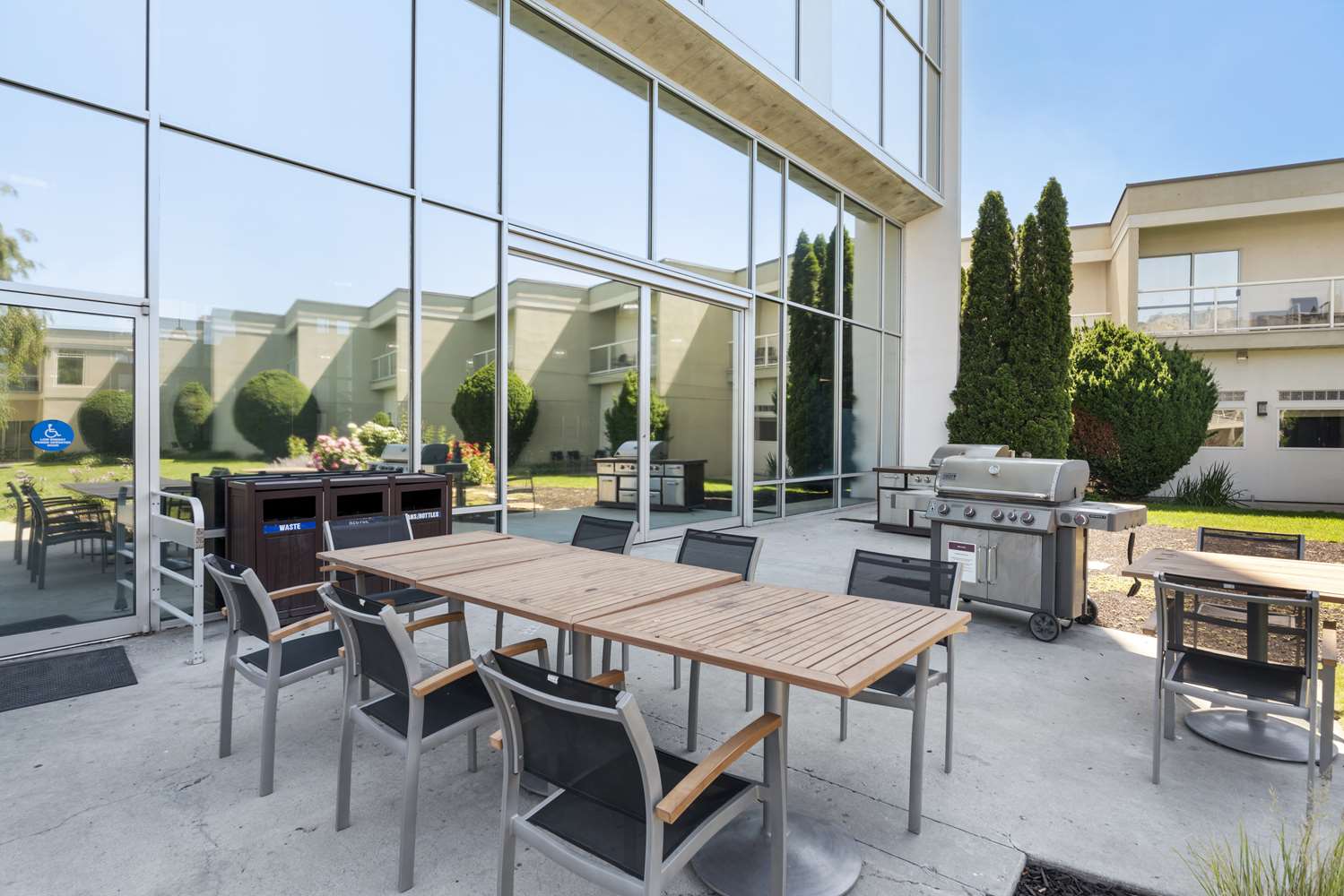 Best Western Plus Kelowna Hotel and Suites 9/15
