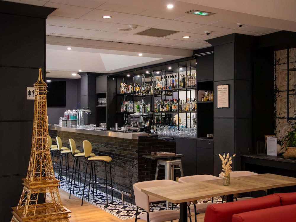 Hotel Mercure Paris Centre Tour Eiffel 32/49