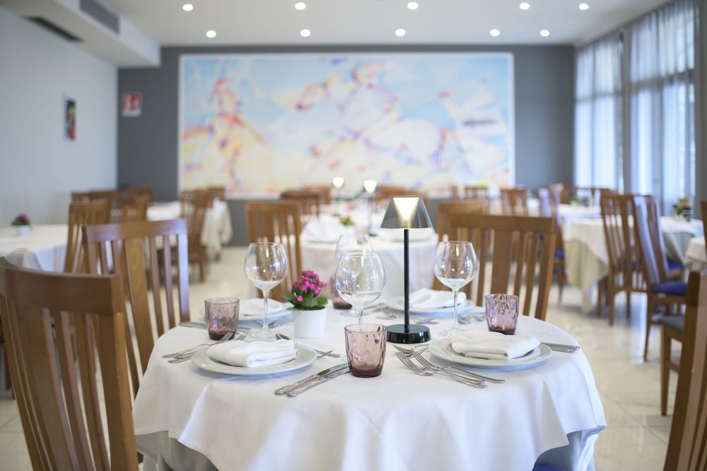 Hotel All Azzurro 48/68