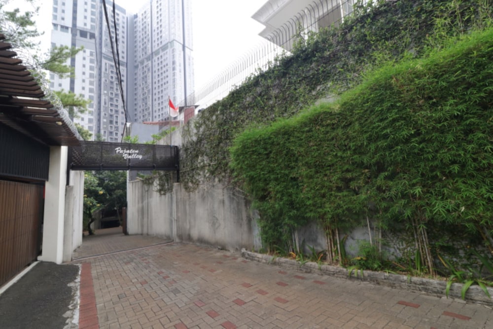 Pejaten Valley Residence 39/41