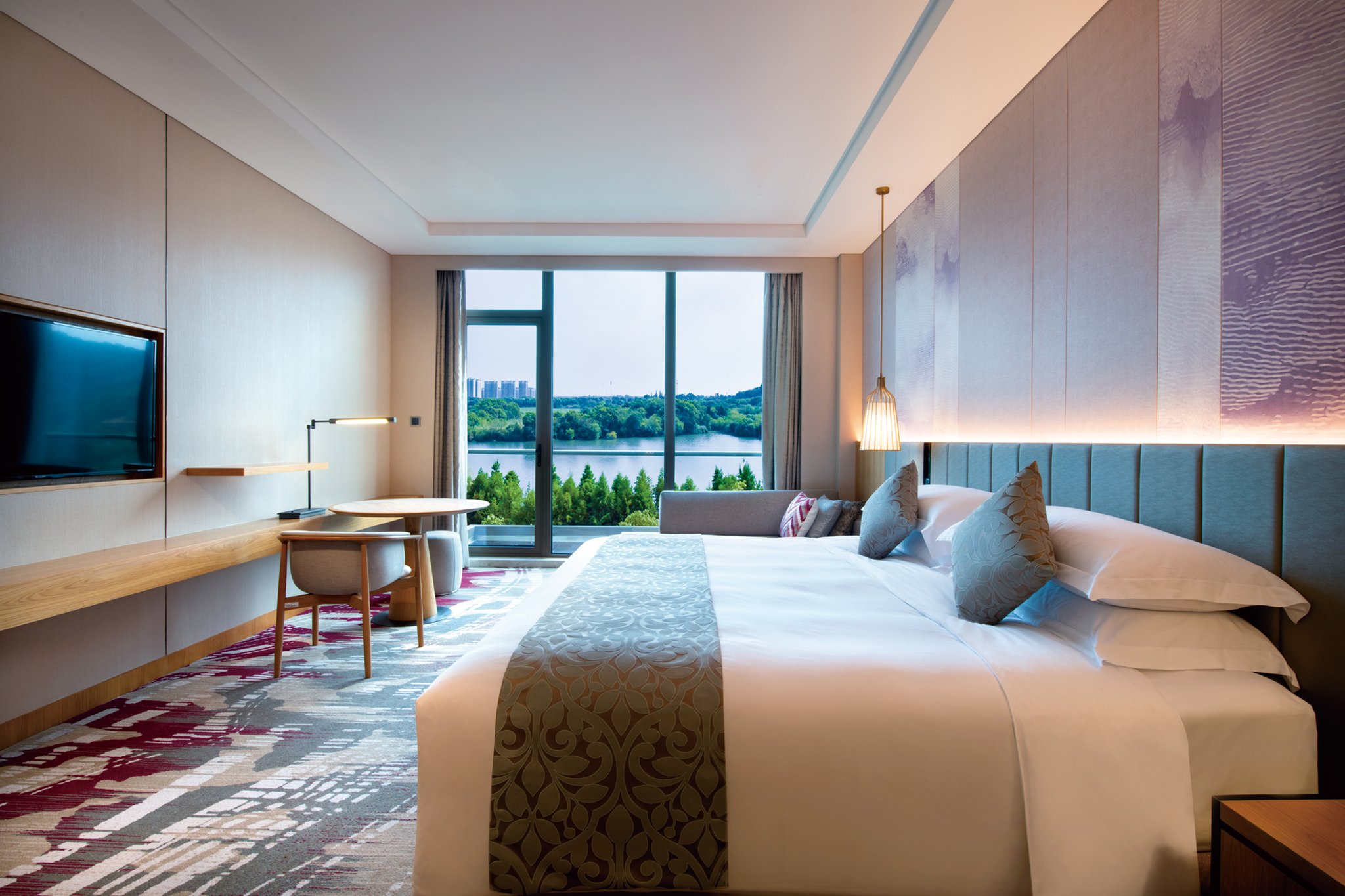 Crowne Plaza Huzhou 10/50