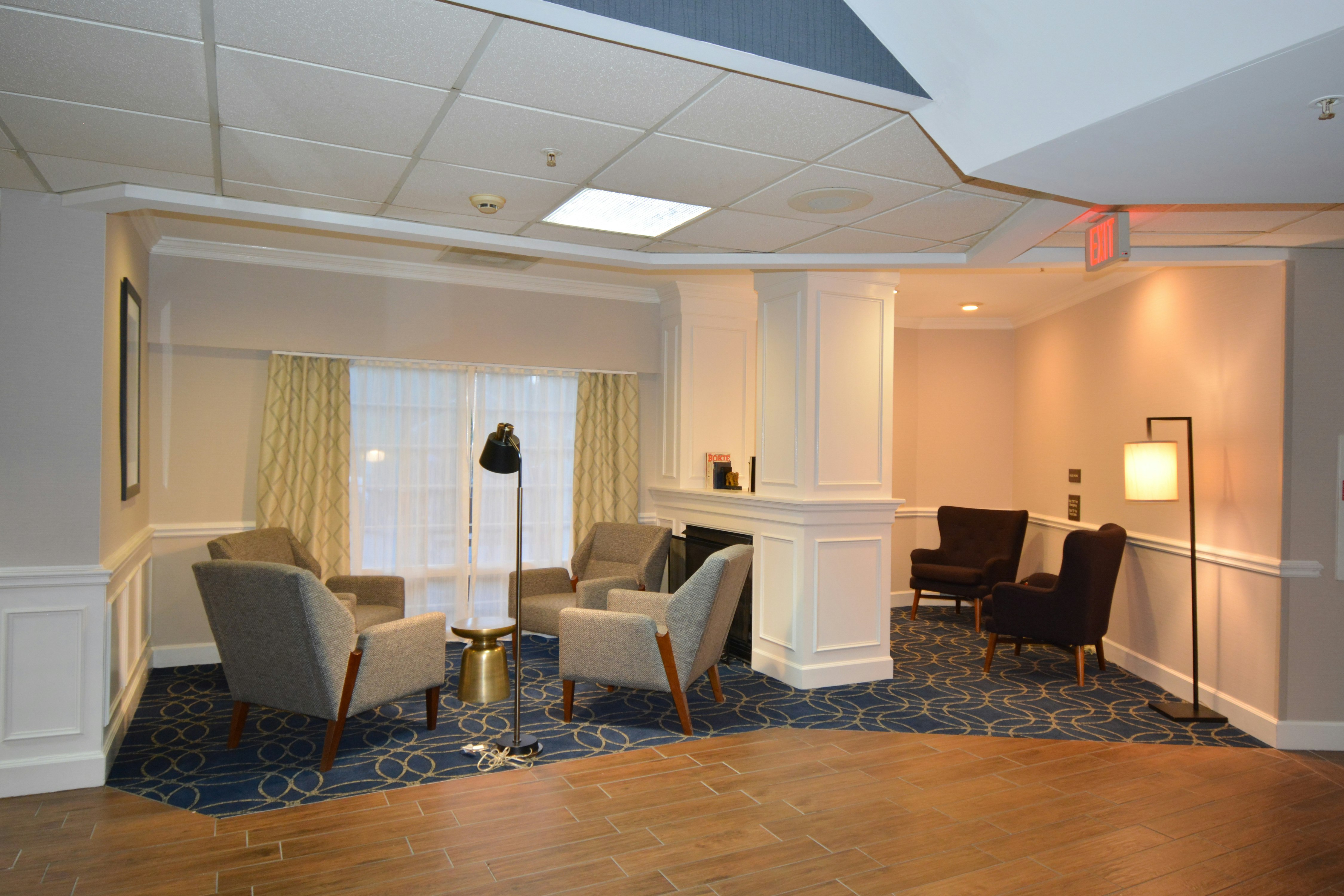 Hampton Inn Salem East - Electric Road 51/58