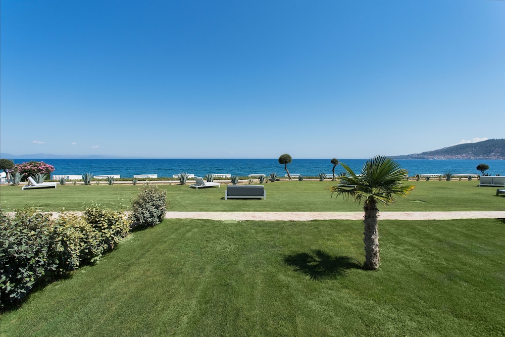 Mareggio Exclusive Residences And Suites 41/50