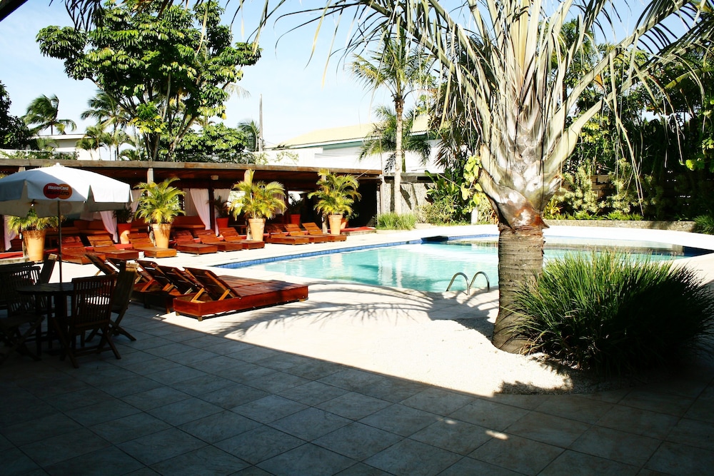 DELPHIN HOTEL 41/47