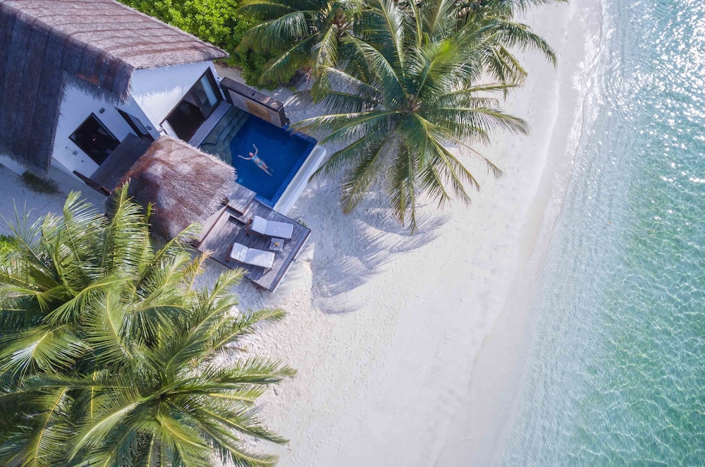 Bandos Maldives 77/87