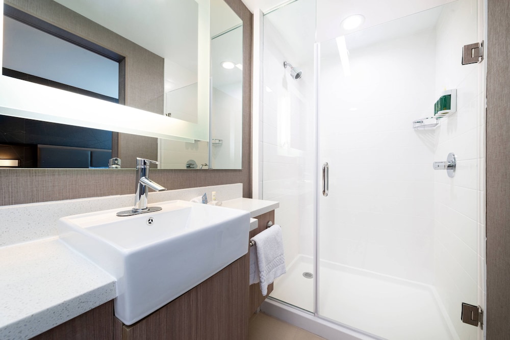 SPRINGHILL SUITES KANSAS CITY NORTHEAST 13/36