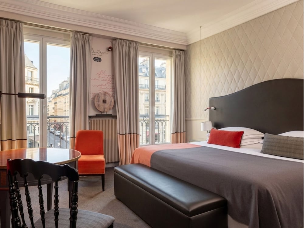 Deluxe, King Bed, Opera View