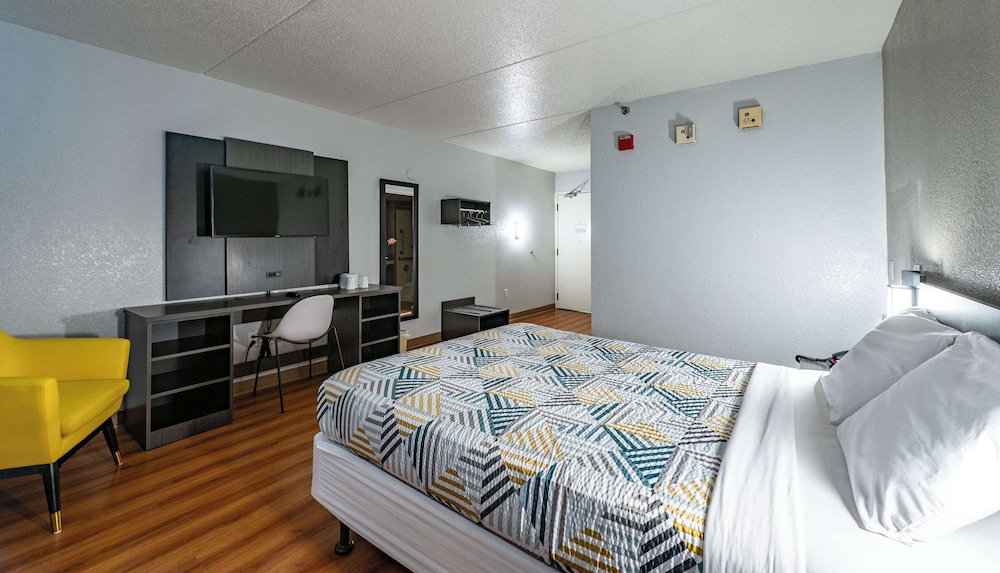 غرفة ديلوكس بسرير مزدوج، Motel6 Branford, CT - New Haven 10/10