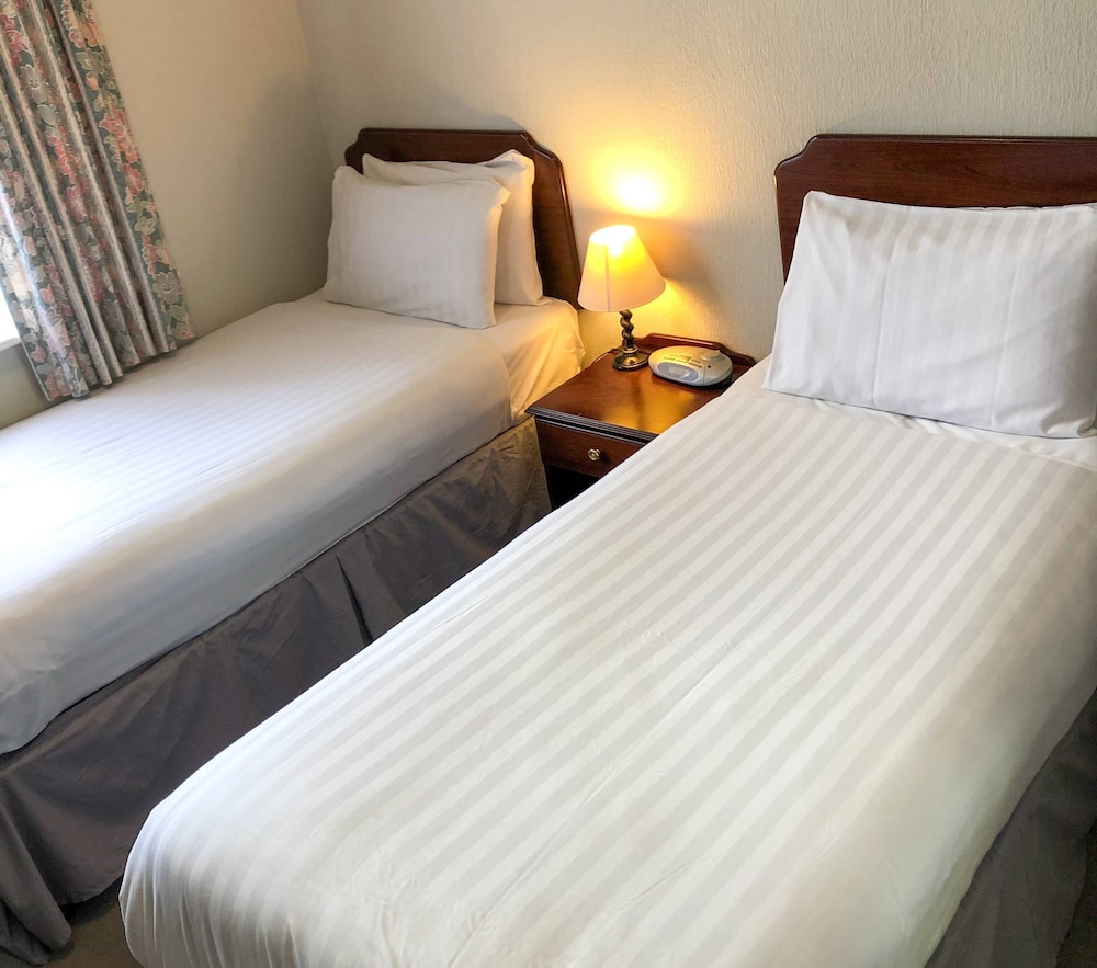 Royal Esplanade Hotel 23/50