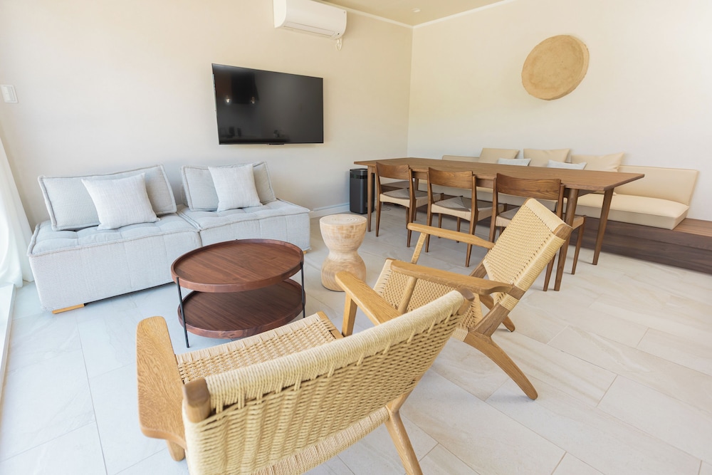 Kayatsuma Okinawa Hotel & Resort 29/49
