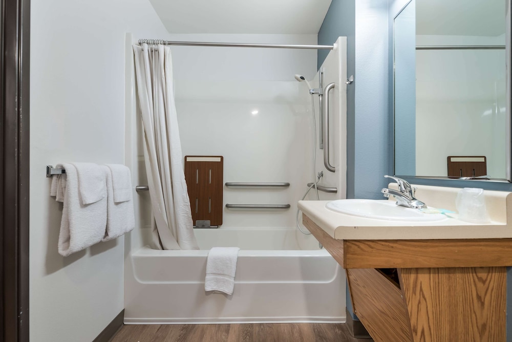 Extended Stay America Select Suites - Orlando - East 41/42
