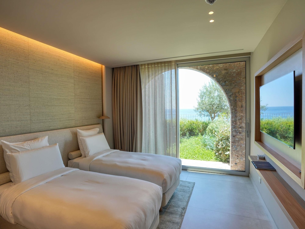 Green Coast Hotel MGallery Collection 22/58