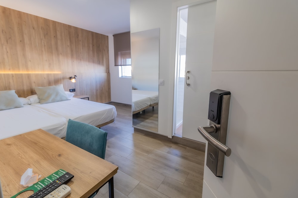 Hotel Kika 16/50