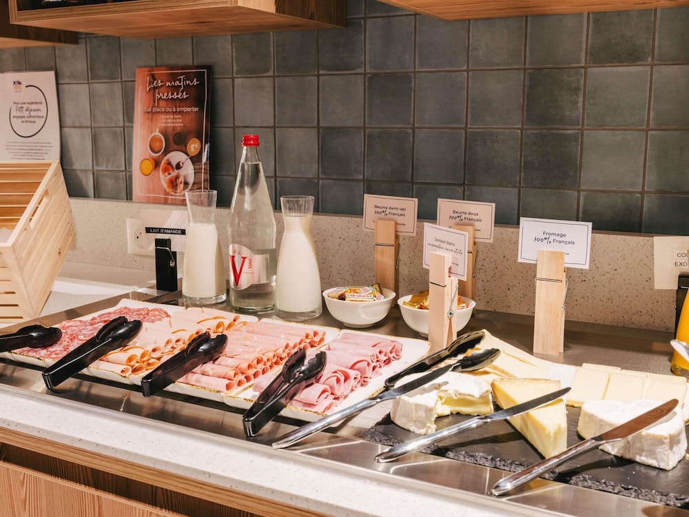ibis Rouen Centre Rive Droite Pasteur 32/49