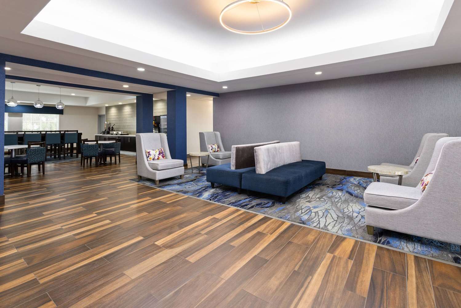 La Quinta Inn & Suites by Wyndham Atlanta South - Newnan 13/21