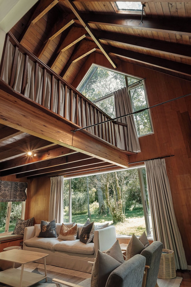 Rockwood Lodges 24/49
