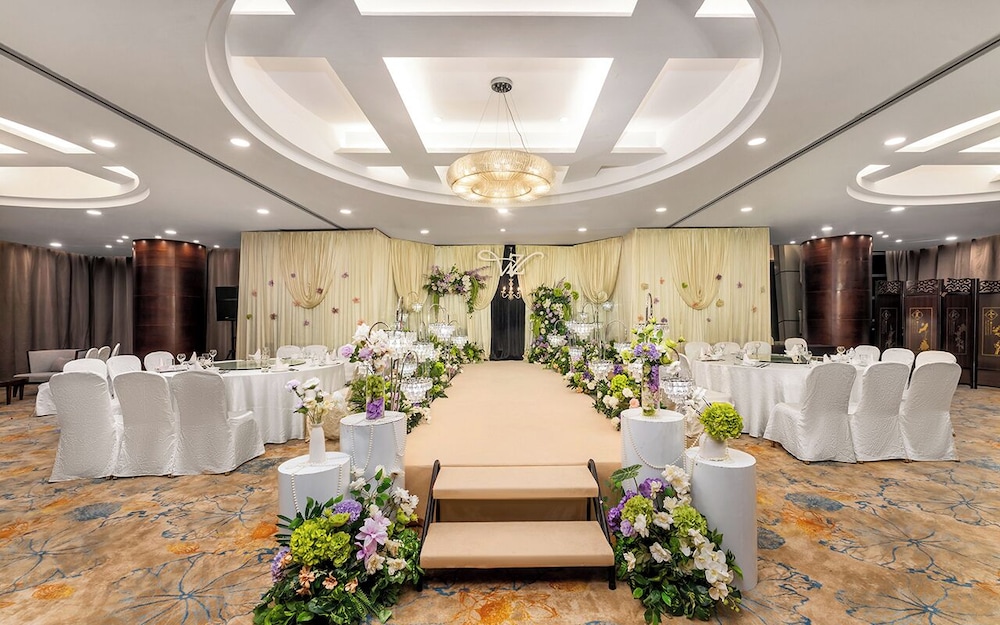 Grand Skylight International Hotel Guanlan 11/50
