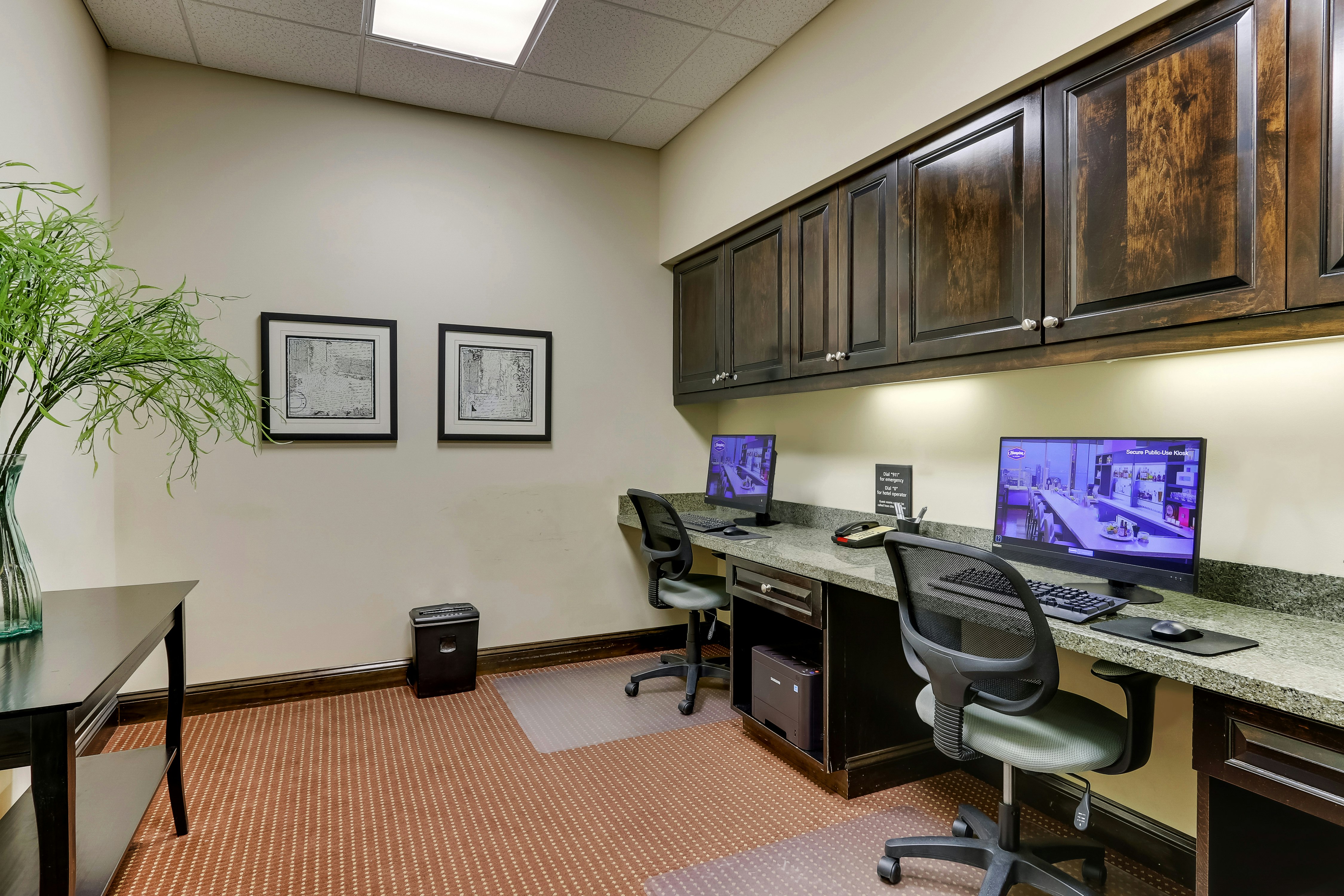 Hampton Inn & Suites Swansboro Near Camp Lejeune, NC 56/64
