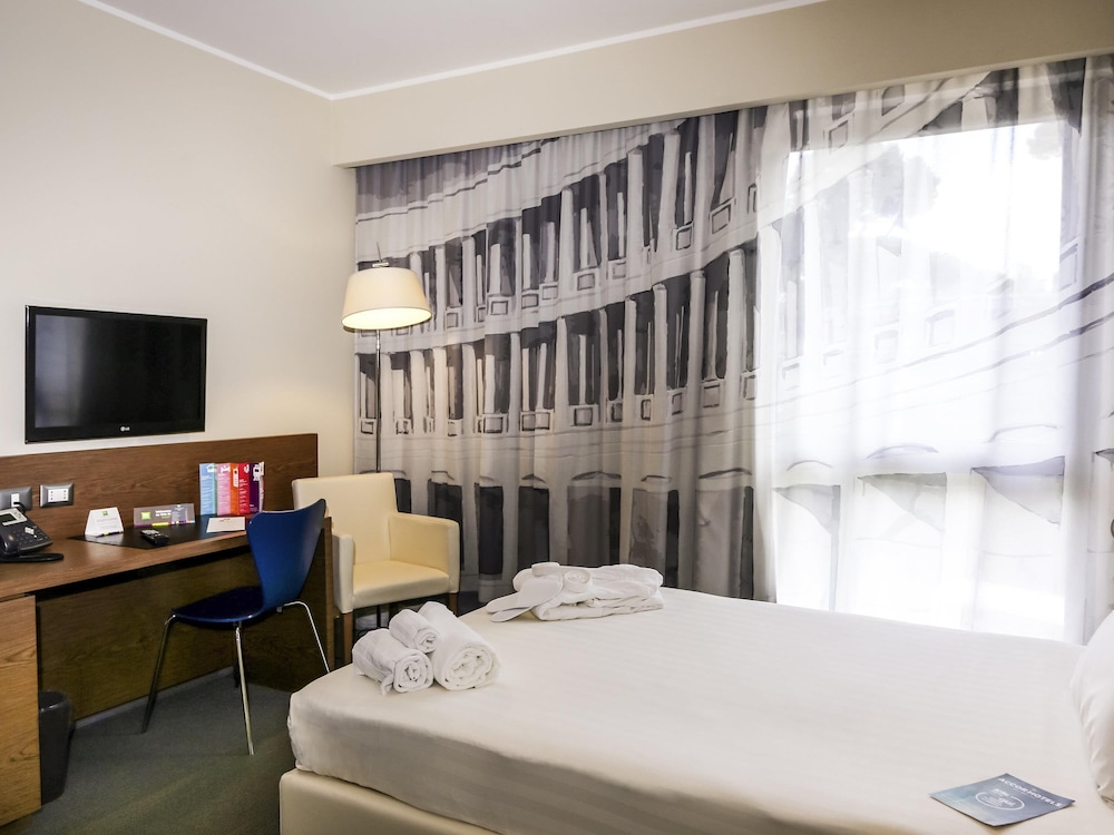 Ibis Styles Roma Eur 26/71
