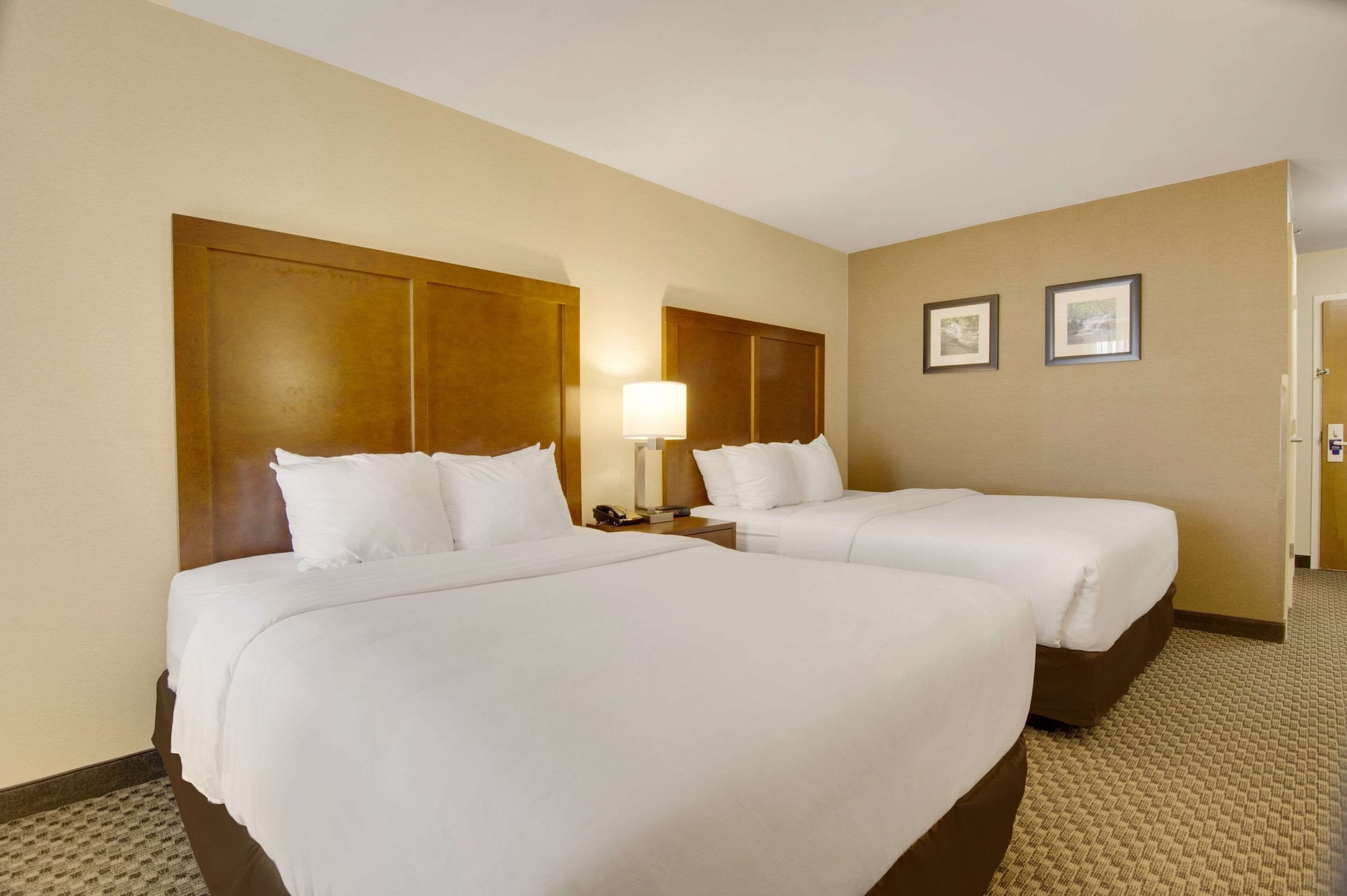 ROOM, 2 QUEEN BEDS