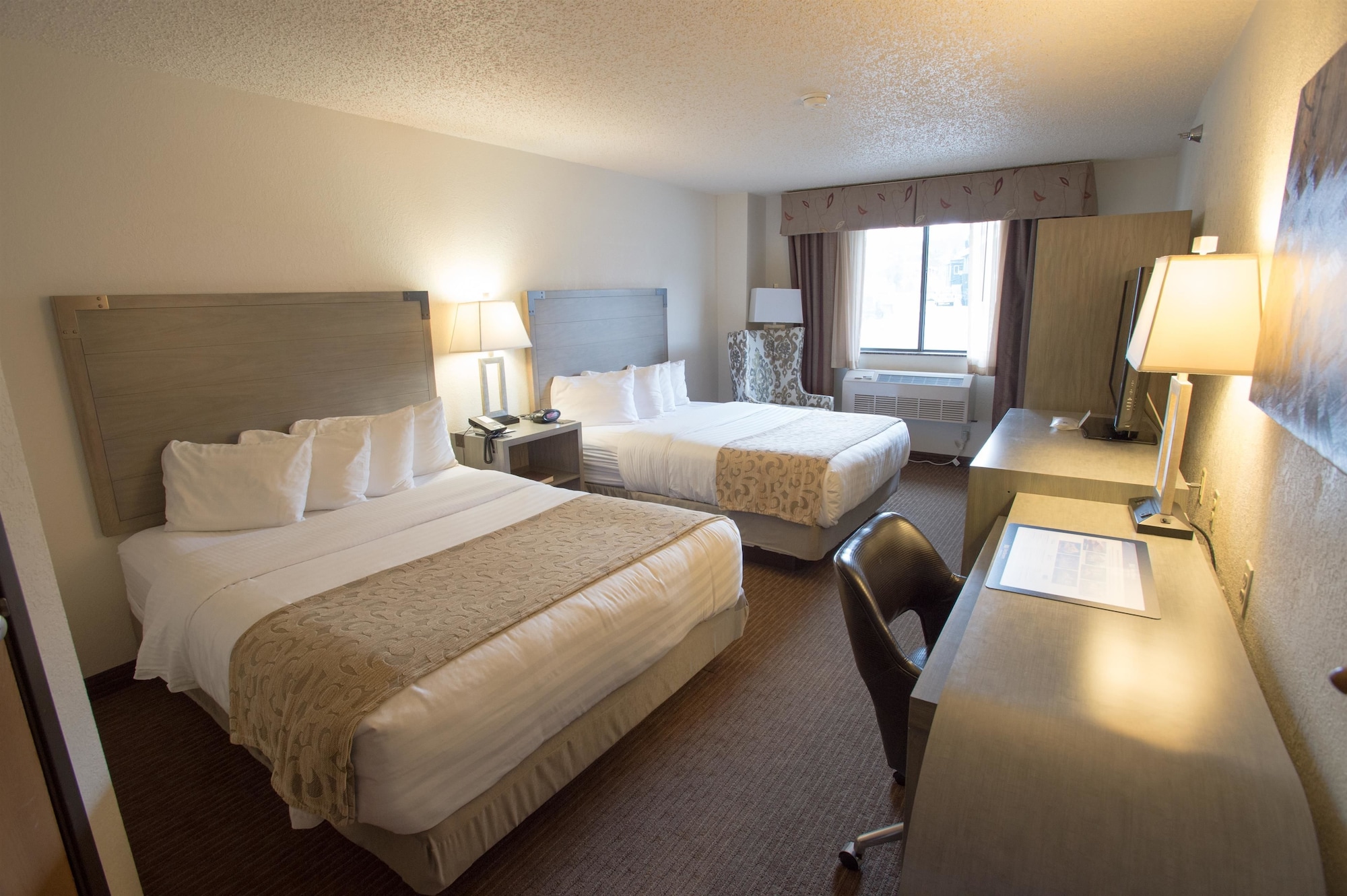 غرفة قياسية بسريرين كوين لذوي الإعاقة، Best Western Alpenglo Lodge 2/10