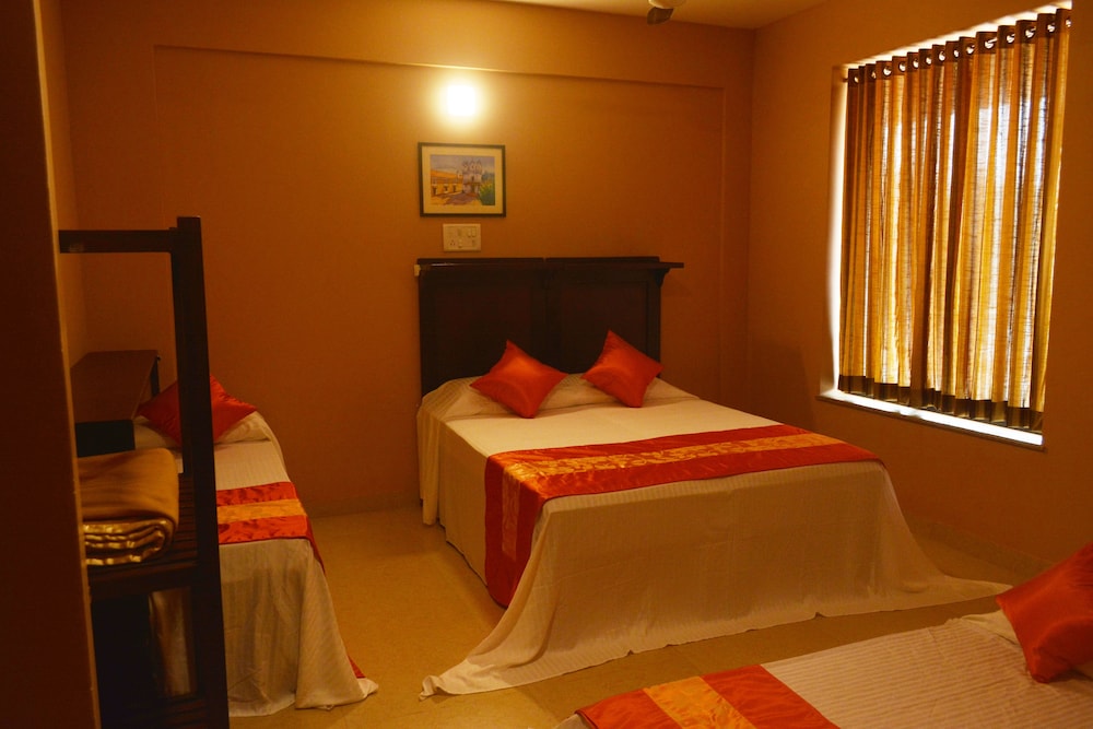 STANDARD, TWIN BEDS
