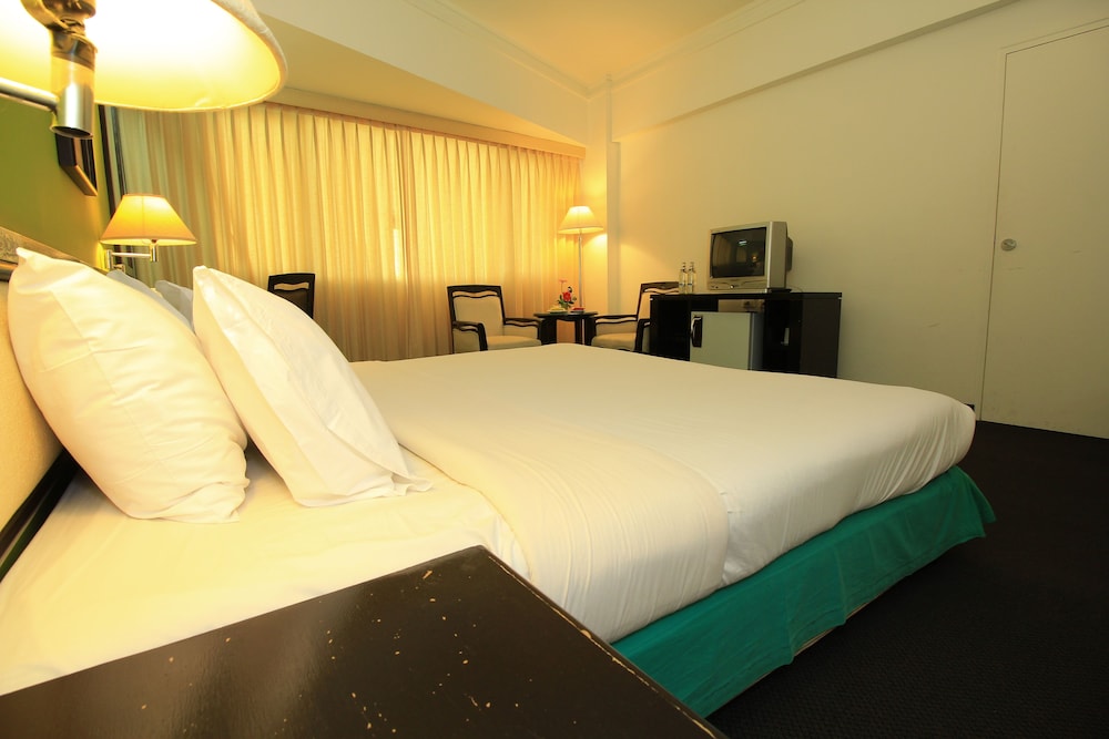 Chiangmai Hill 2000 Hotel 41/69