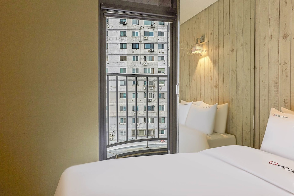 Hotel Hertz 16/31