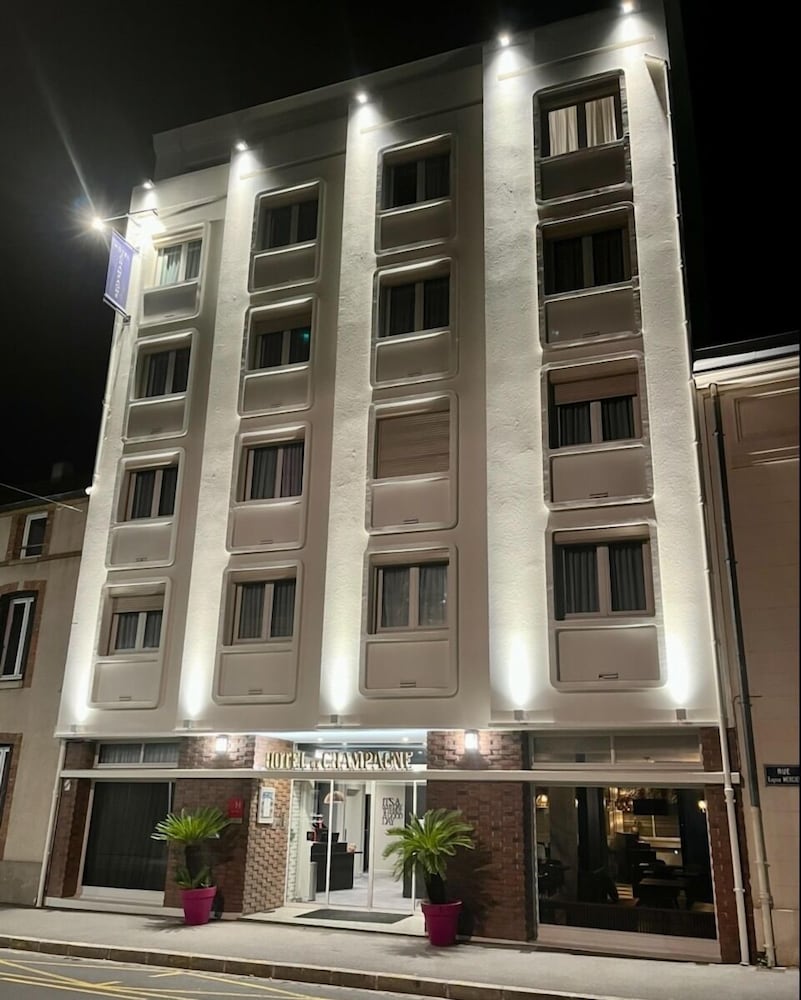 Hotel de Champagne 2/71