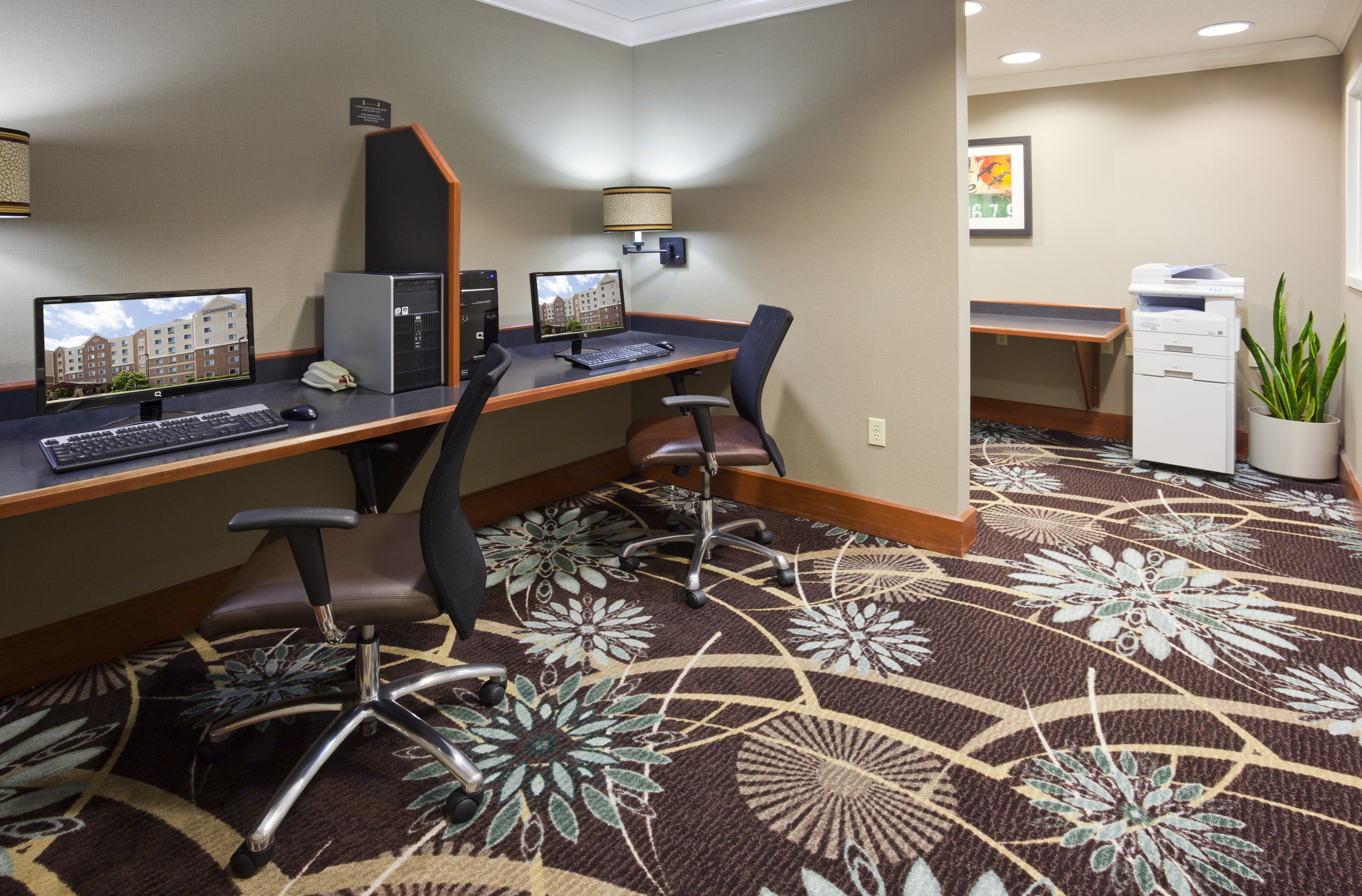 Staybridge Suites Minneapolis-Bloomington 65/79