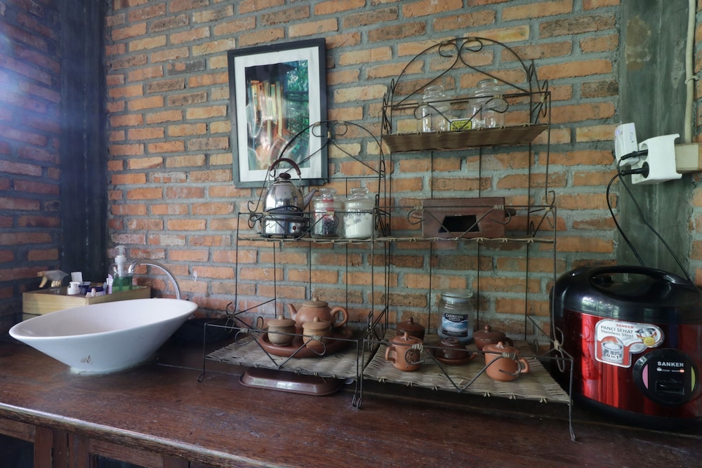NILA HOUSE, Sharia Family Home Stay by ZUZU 21/73