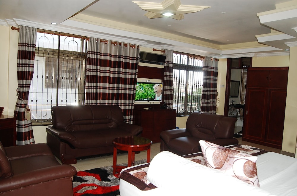 Don Suite Hotel 22/28