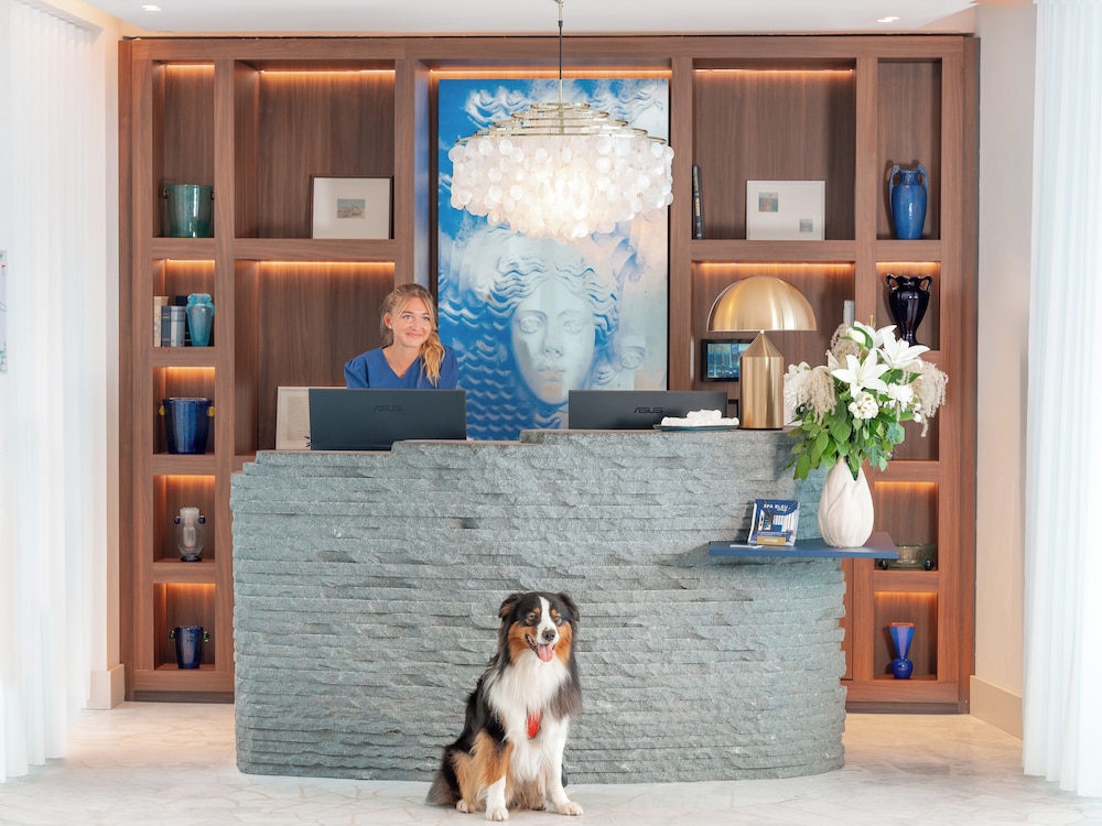 Bleu Hotel & Spa by Germain Collection 7/70