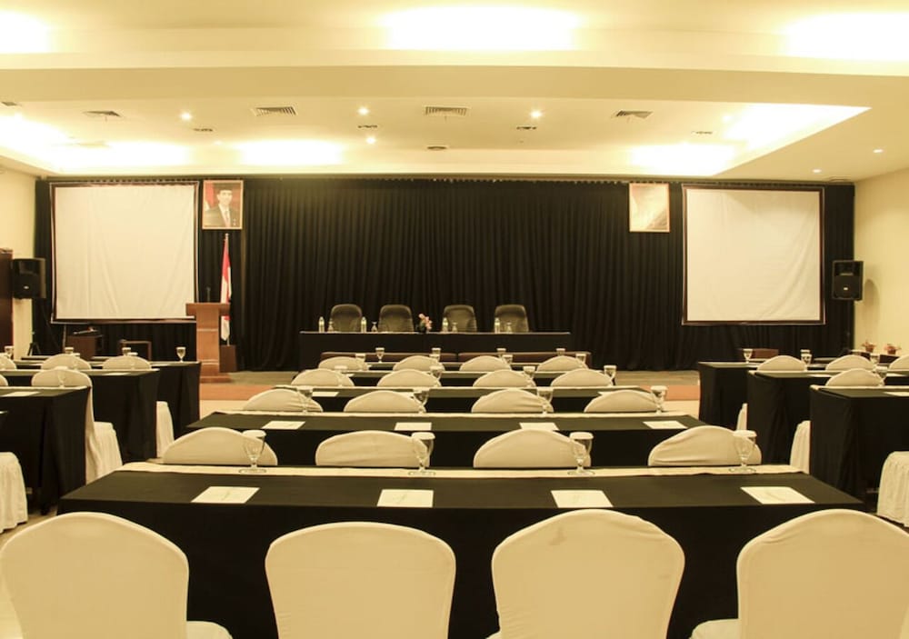 Wiltop Hotel 38/50