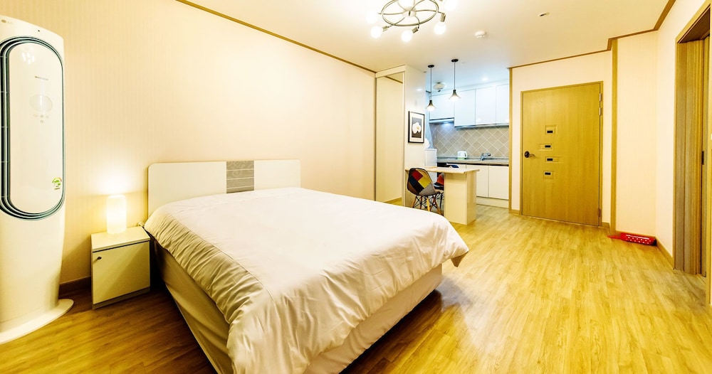 Seogwipo Villa Merci Pension 12/42
