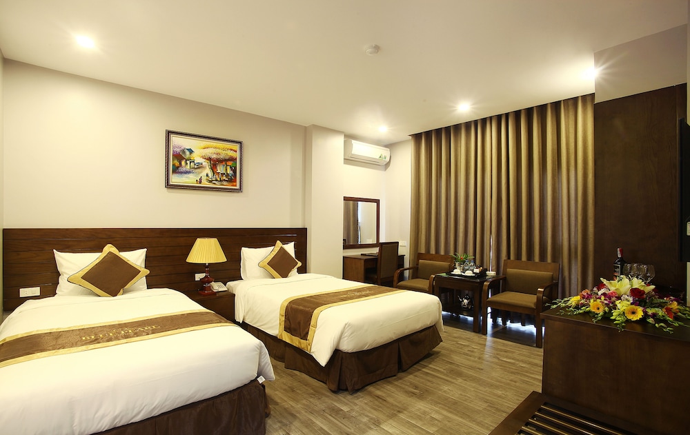 Blue Pearl West Hotel 25/40