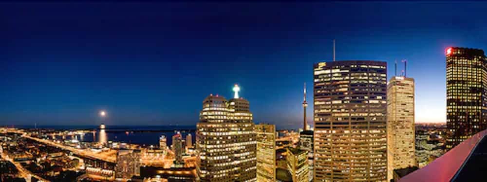One King West Hotel Residence 61/63