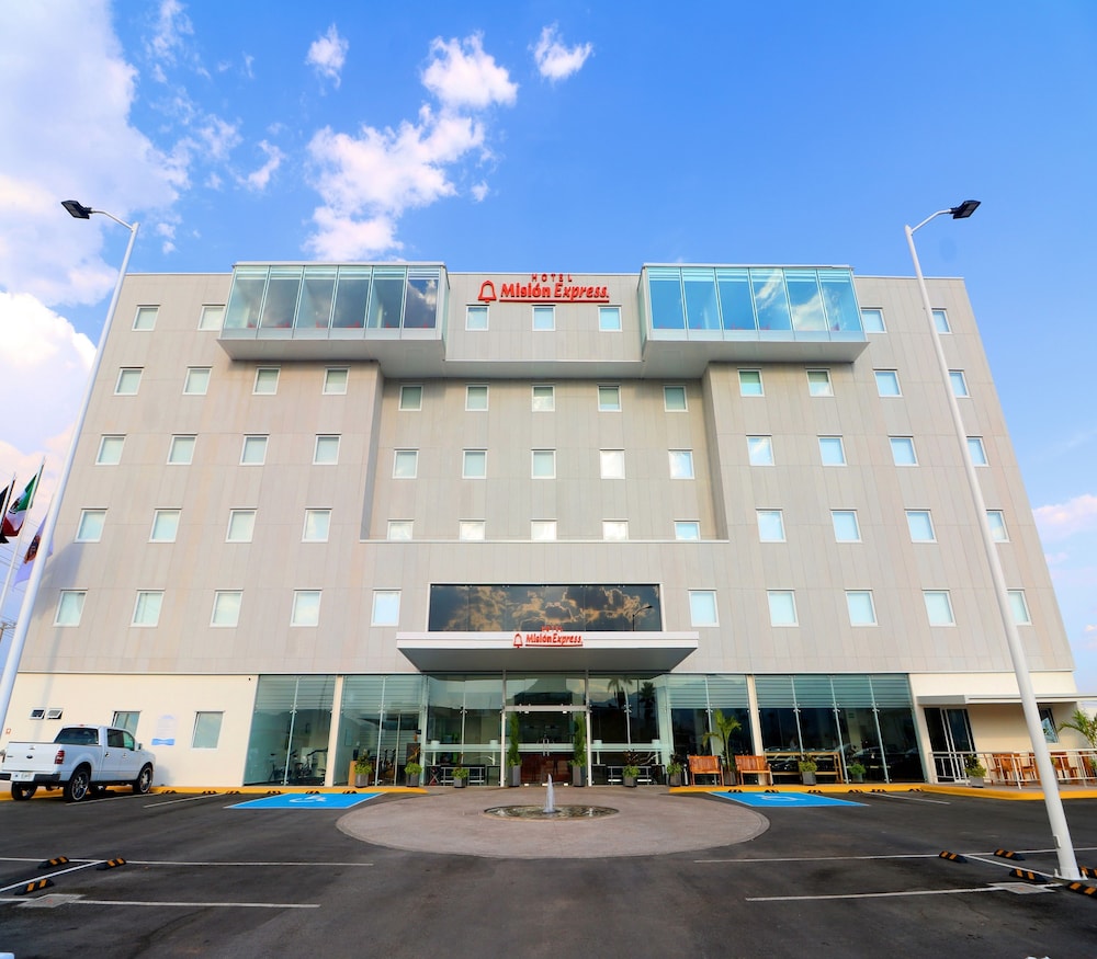 Mision Express San Luis Potosi 4/30