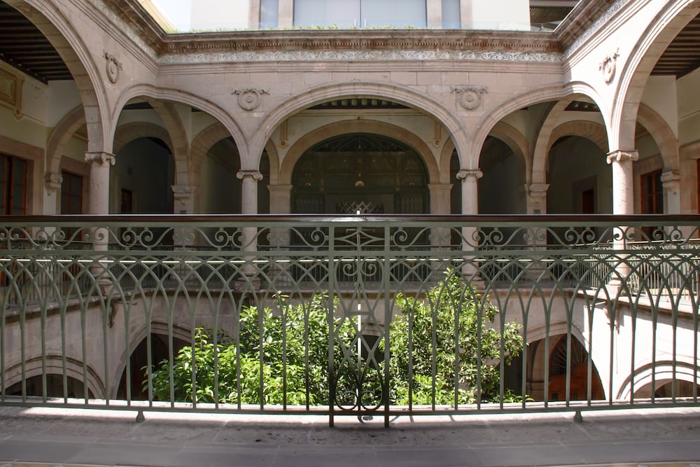CASA GRANDE HOTEL BOUTIQUE 4/67