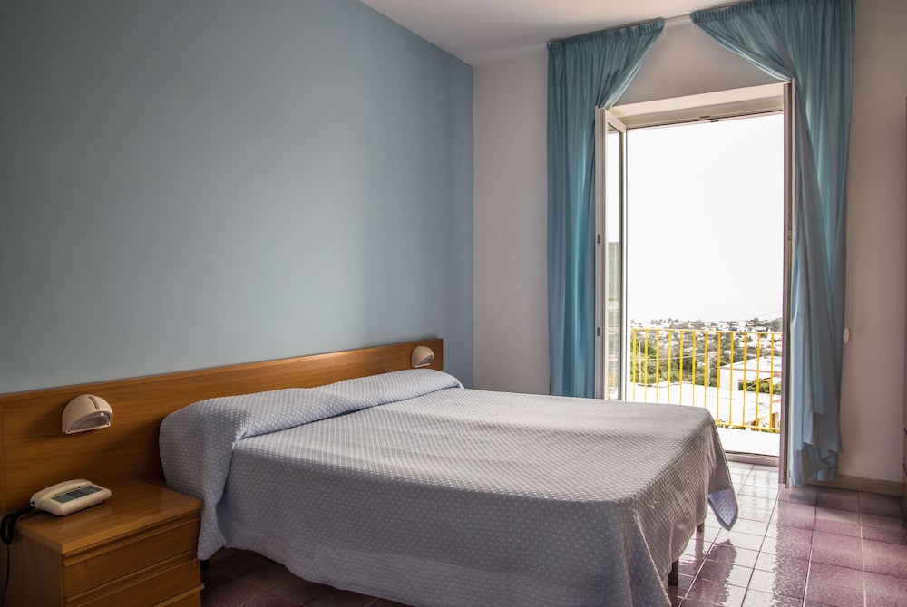 HOTEL INTERNAZIONALE 14/50