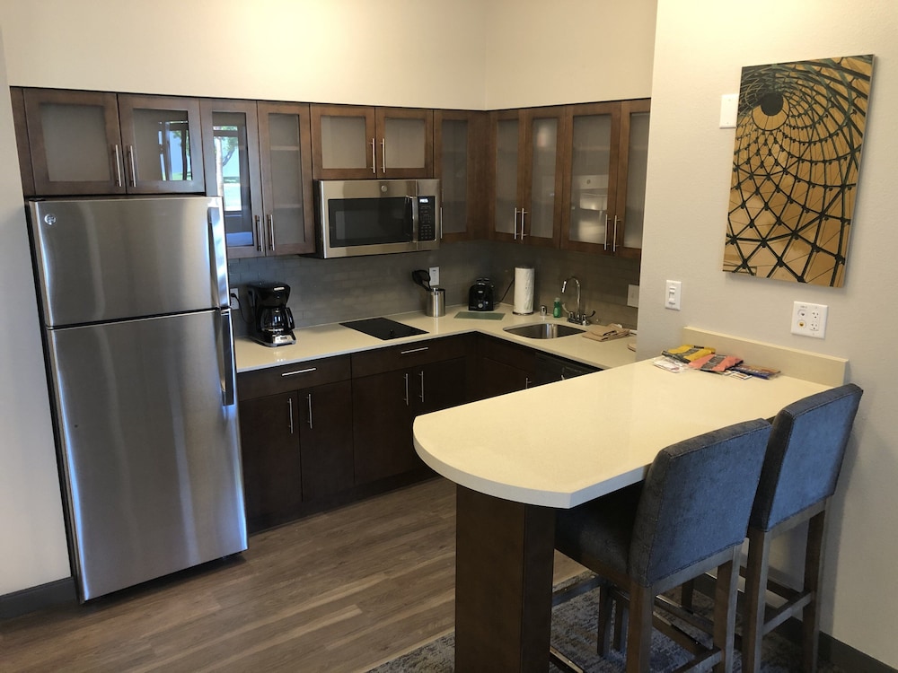 Staybridge Suites Irvine John Wayne Airport An Ihg Hotel 48/61