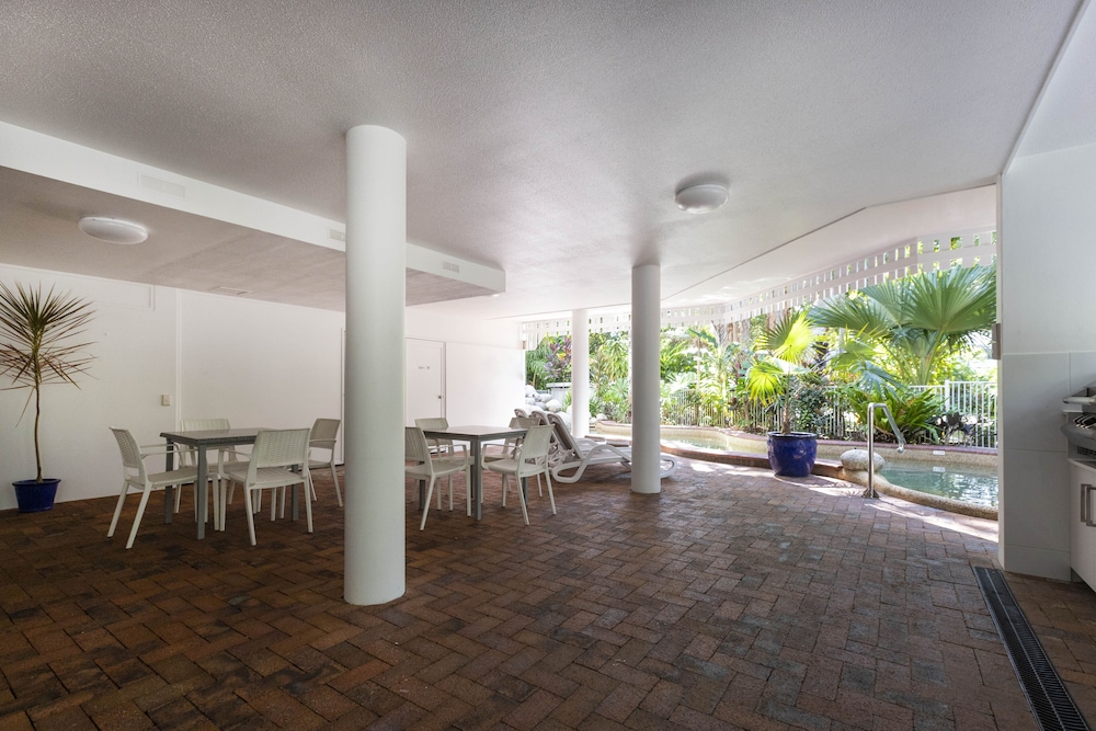 Apartments At the White House Port Douglas 46/65
